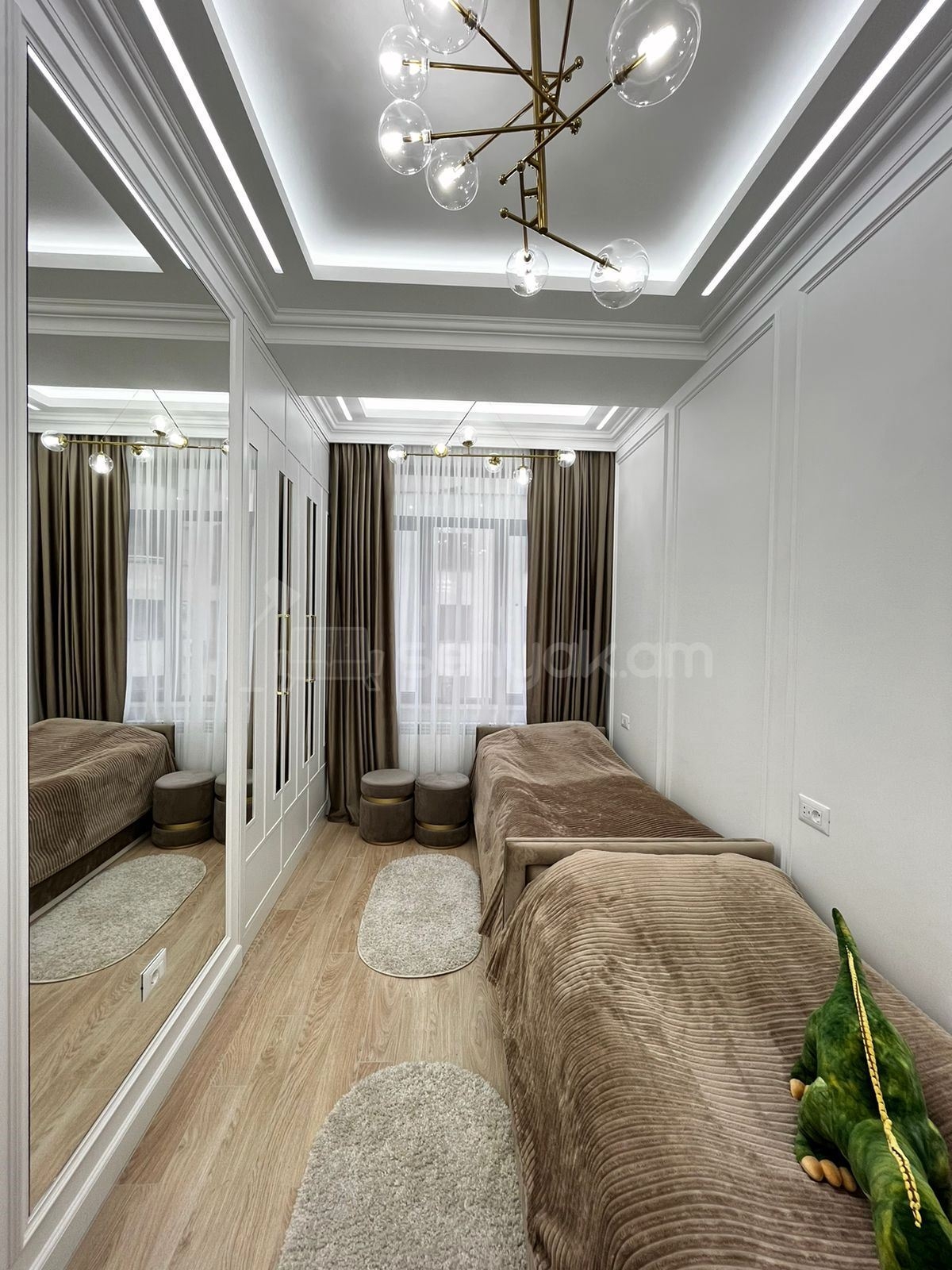 3 Rooms apartment , 135m² , 12/13 floor , designer renovation