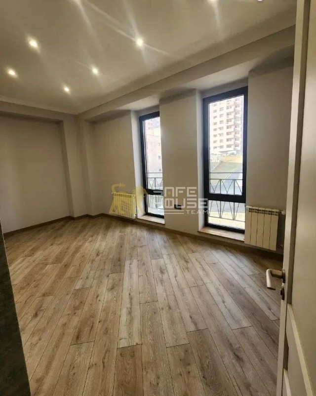 3 Rooms in Apartment , 105m² , 3/14 floor , Designer Renovation