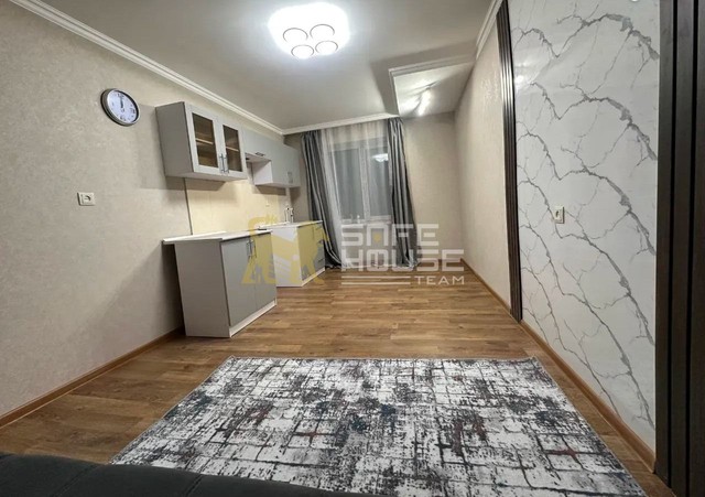 2 Rooms in apartment , 30m² , 4/4 floor , designer renovation