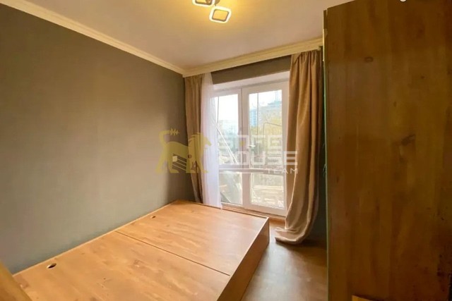 2 Rooms in apartment , 30m² , 4/4 floor , designer renovation