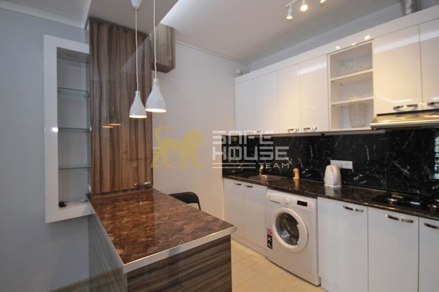 Studio Apt apartment , 56m² , 13/13 floor , major renovation