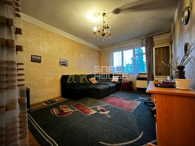 1 Room in Apartment , 38m² , 6/12 floor , Needs Renovation