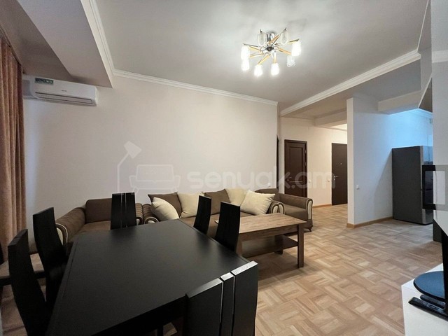 2 Rooms in apartment , 60m² , 9/9 floor , major renovation